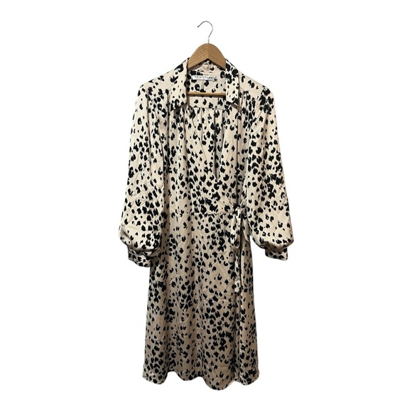 Trina Turk Dress Size 14 Confidential Printed Faux Wrap Black Cream Animal Print - Picture 2 of 6